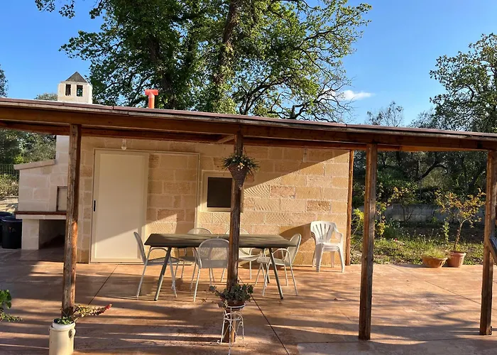 Pergola サン・ミケーレ・サレンティーノ