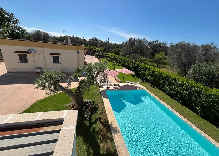 Pergola * サン・ミケーレ・サレンティーノ