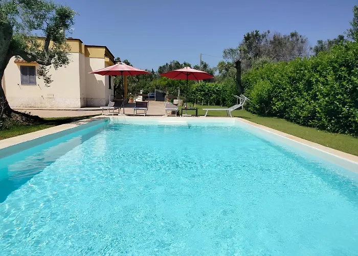 Pergola * サン・ミケーレ・サレンティーノ