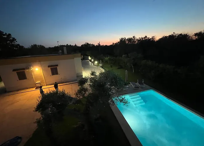 Villa Pergola San Michele Salentino